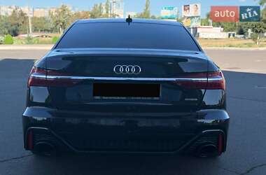 Седан Audi A6 2018 в 