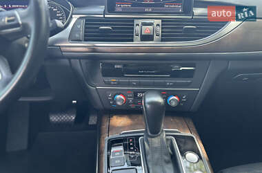 Седан Audi A6 2015 в 