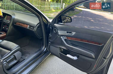 Седан Audi A6 2004 в 