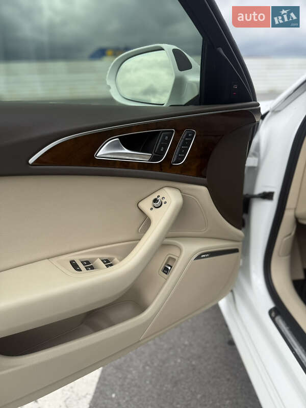 Седан Audi A6 2015 в Львове