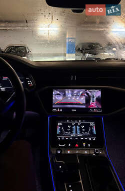 Седан Audi A6 2022 в 