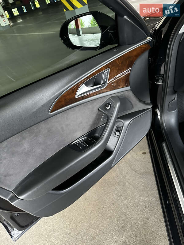 Седан Audi A6 2012 в Киеве