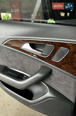 Седан Audi A6 2012 в 