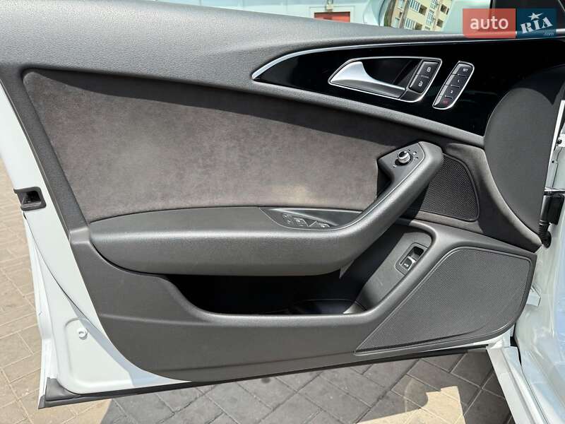 Седан Audi A6 2015 в Одессе