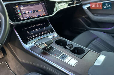 Седан Audi A6 2020 в 