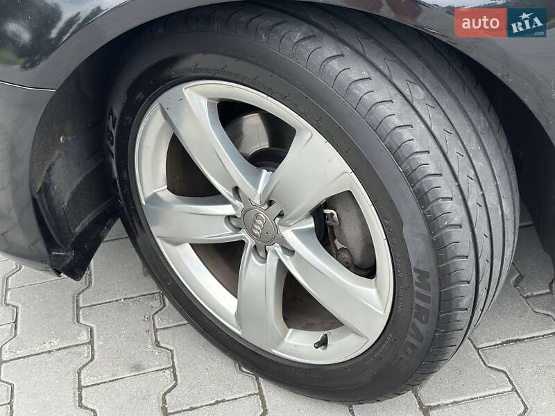 Седан Audi A6 2014 в Хмельницком