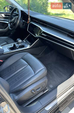 Седан Audi A6 2018 в 