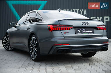 Седан Audi A6 2018 в 