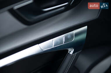 Седан Audi A6 2018 в 