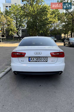 Седан Audi A6 2012 в 