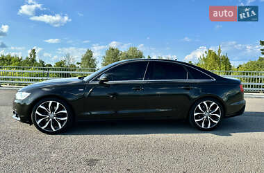 Седан Audi A6 2012 в 