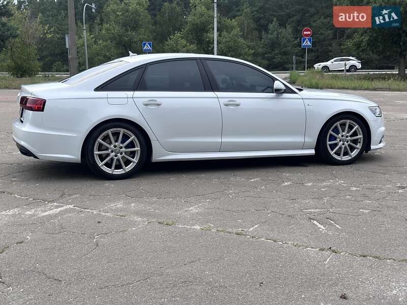 Седан Audi A6 2017 в Киеве