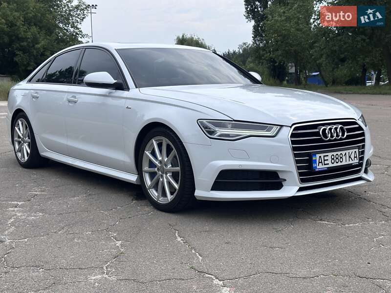 Седан Audi A6 2017 в Киеве