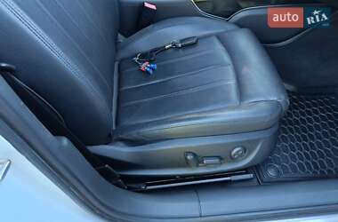 Седан Audi A6 2014 в 