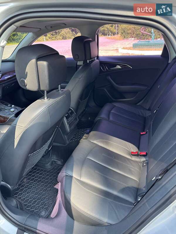 Седан Audi A6 2013 в Шепетовке