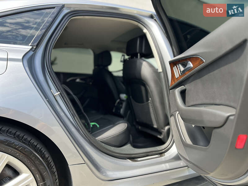 Седан Audi A6 2015 в Луцке