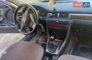 Седан Audi A6 2000 в 