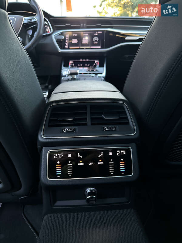 Седан Audi A6 2023 в Виннице