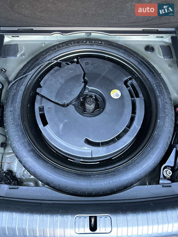 Седан Audi A6 2023 в Виннице