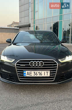 Седан Audi A6 2015 в 