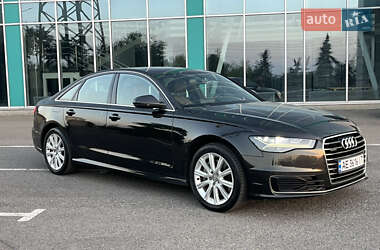 Седан Audi A6 2015 в 