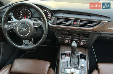 Седан Audi A6 2015 в 