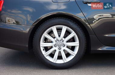 Седан Audi A6 2012 в 