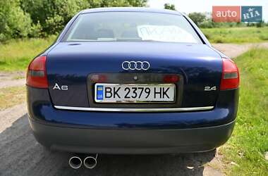 Седан Audi A6 2000 в 