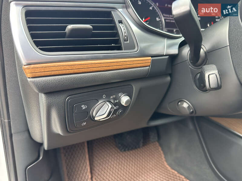 Седан Audi A6 2016 в Одессе