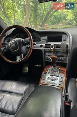 Седан Audi A6 2005 в 