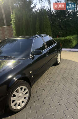Седан Audi A6 1996 в 