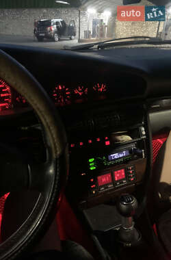 Седан Audi A6 1996 в 