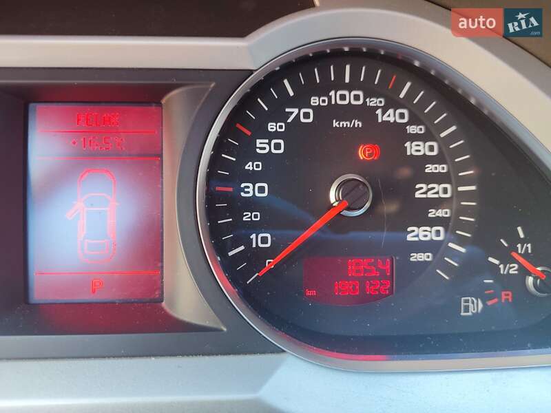 Седан Audi A6 2011 в Киеве