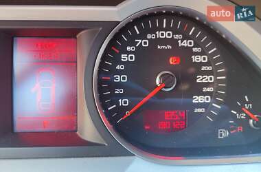 Седан Audi A6 2011 в 