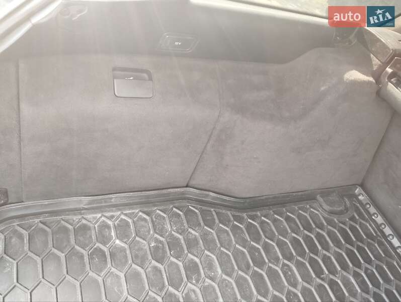 Универсал Audi A6 2000 в Луцке