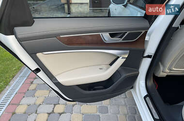 Седан Audi A6 2021 в 