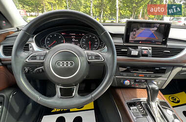 Седан Audi A6 2015 в 