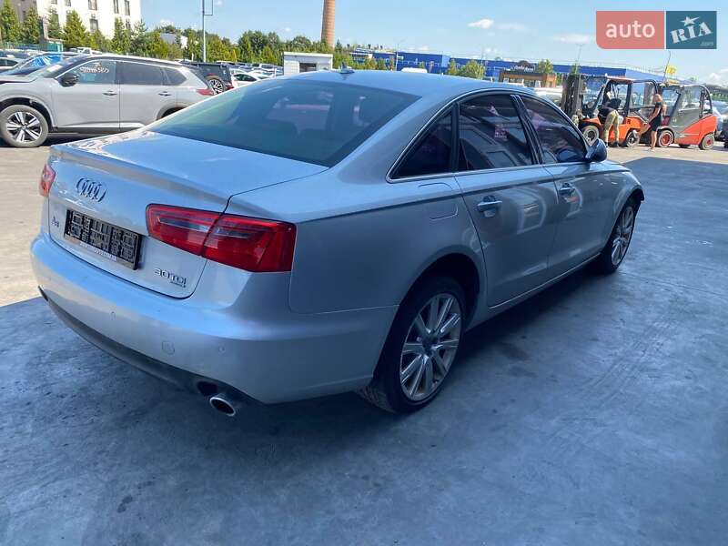 Седан Audi A6 2014 в Львове