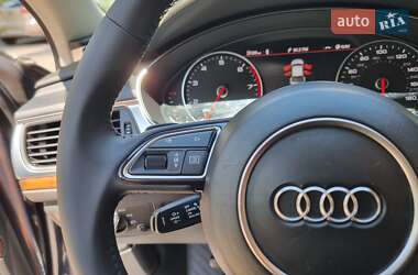 Седан Audi A6 2012 в 