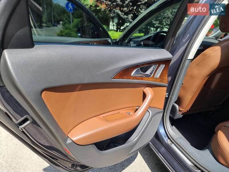 Седан Audi A6 2012 в Киеве