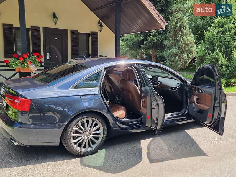 Седан Audi A6 2012 в Киеве