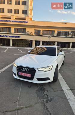 Седан Audi A6 2014 в 