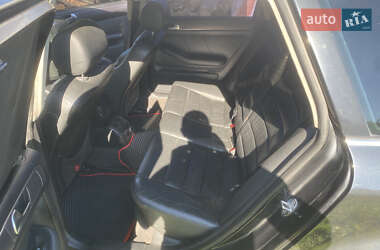 Универсал Audi A6 2004 в 