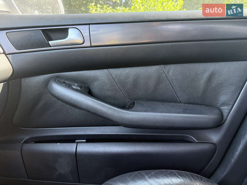 Универсал Audi A6 2003 в Ратным