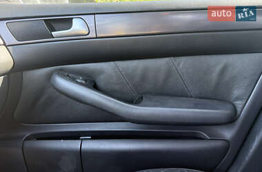 Универсал Audi A6 2003 в 