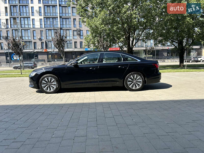 Седан Audi A6 2021 в Чопе