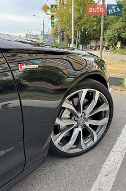 Седан Audi A6 2013 в 