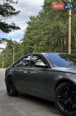 Седан Audi A6 2013 в 