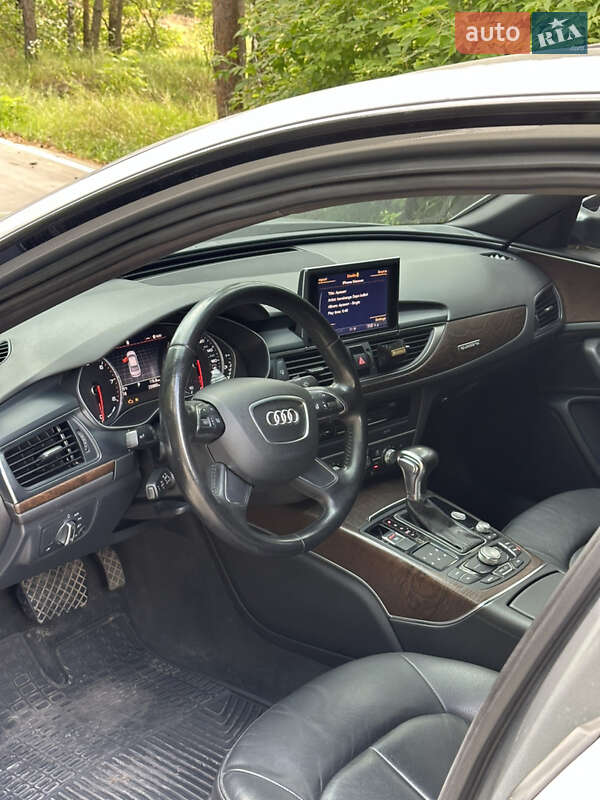 Седан Audi A6 2013 в Славуті