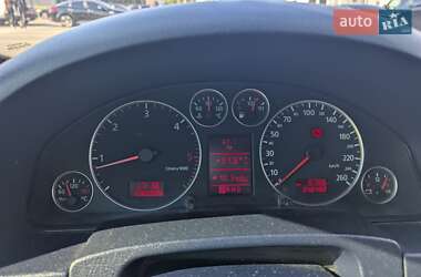 Универсал Audi A6 2001 в 